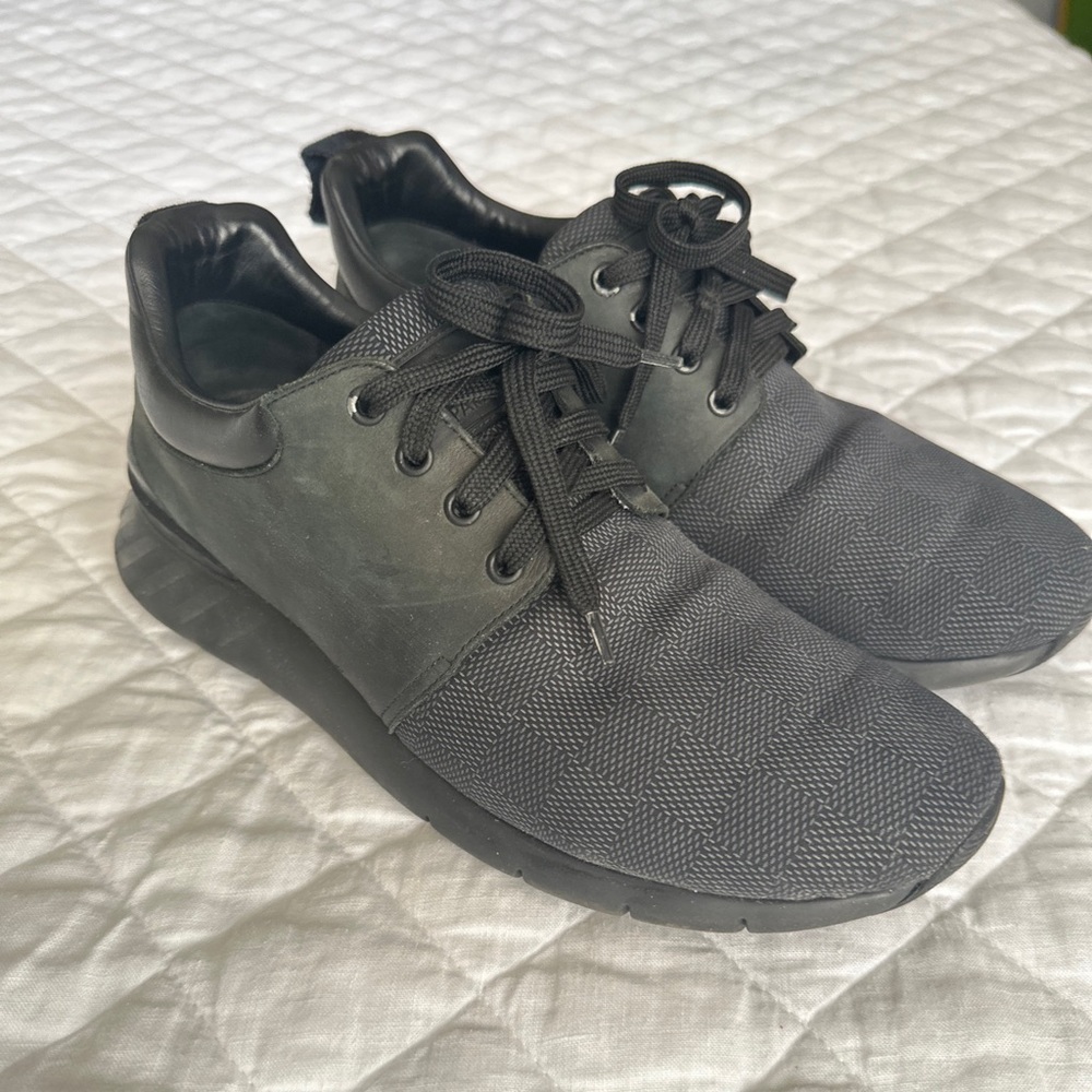 Louis Vuitton Fastlane Sneakers Damier, Size 8 (LV Size 7)